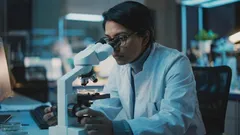 Miniatuurwereld: Wie vond de eerste microscoop uit en wanneer?